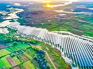 江西省余干县江埠乡 背湖、万坊水库100MW  渔光互补储能项目